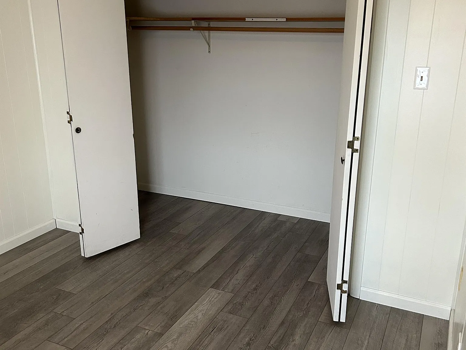 460 Main Street - D — Photo 3