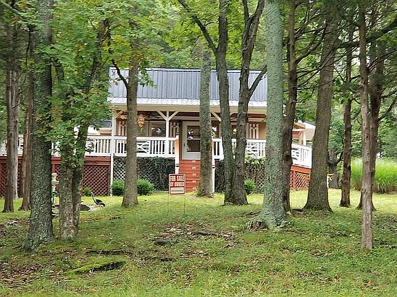 2nd image of 340 Melancholy Ln