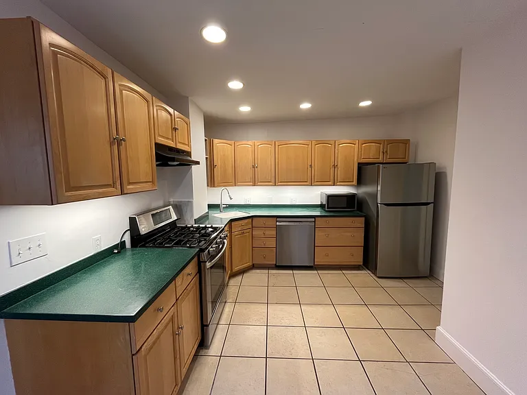 27 Dudley St #1 — Photo 10