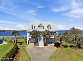 5 Osprey Circle, North Topsail Beach, NC 28460