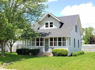 1902 Homewood Ave, Mishawaka, IN 46544