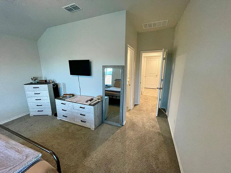 717 White Comb Ln — Photo 19