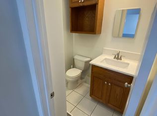1033 E Benton Ave, Naperville, IL