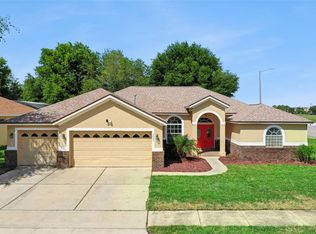 2440 Holly Ridge Ct, Clermont, FL 34711