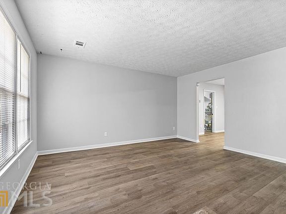 2nd image of 8434 Alden Dr