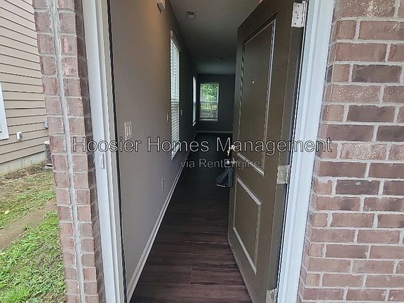 2nd image of 4213 Brownstone Pl