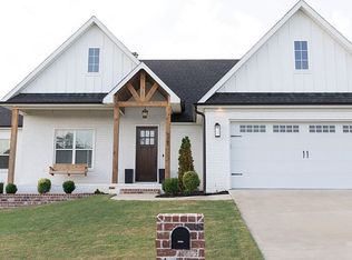 8408 Sunstone Cv, Sherwood, AR 72120