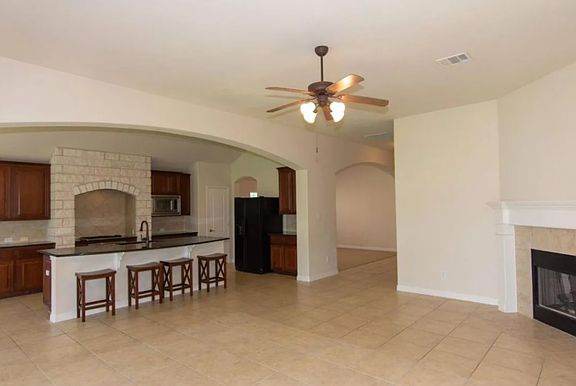 3rd image of 705 Wood Mesa Ct