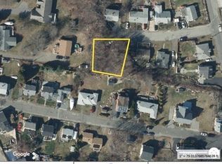 10 Hudson Rd, Gloucester, MA 01930
