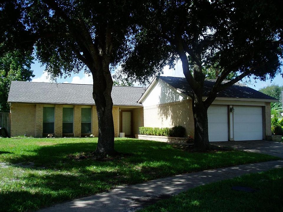 1st image of 13519 Wells River Dr