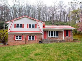 346 Mountain Shadow Rd, Jefferson, NC 28640