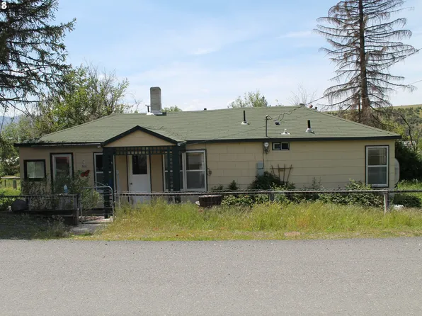 364 N Washington St, Prairie City, OR 97869