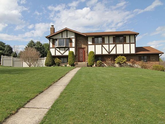2nd image of 5640 Chenango Dr