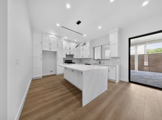 7940 Ethel Ave, North Hollywood, CA 91605