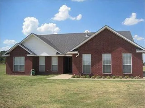 22 Redbud Ln, Shawnee, OK 74801