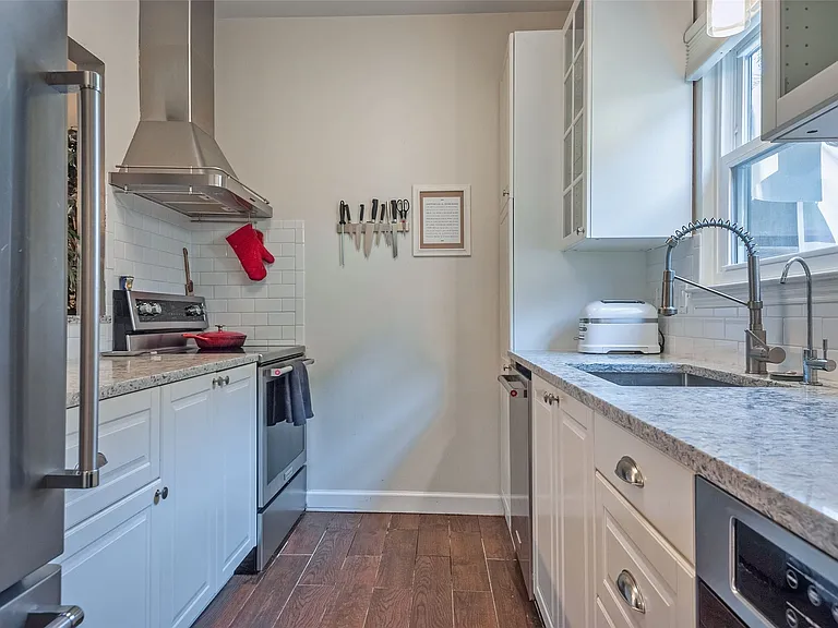 5701 Gaston Ave #8 — Photo 18