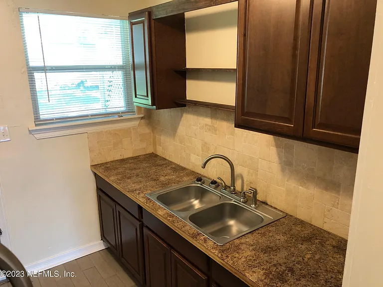 5215 San Juan Ave #1 — Photo 6