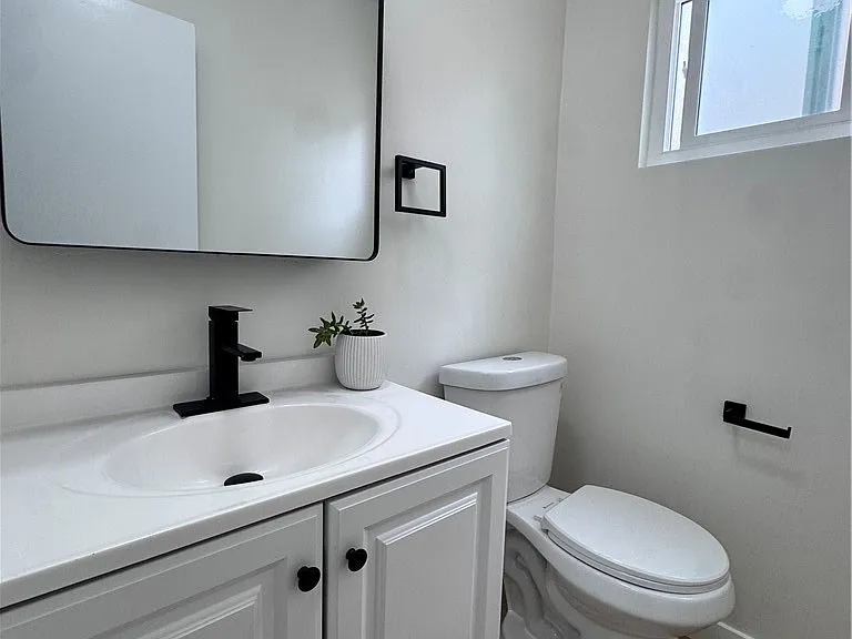 2615 Curtis Ave #B — Photo 15