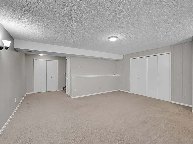 6940 Meadowwood Pl — Photo 17