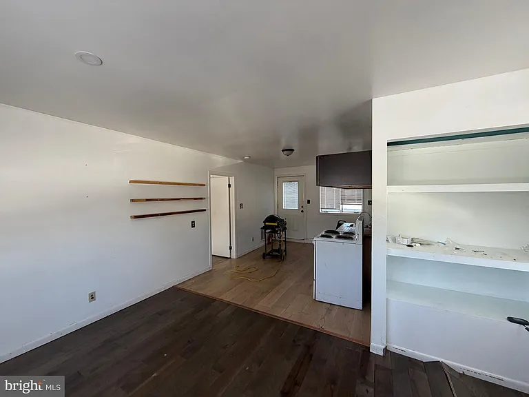 644 Cooper St #2 — Photo 6