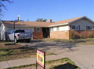1102 W Bonita Dr, Roswell, NM 88203