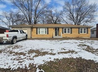 2218 W 2nd St, Sedalia, MO 65301
