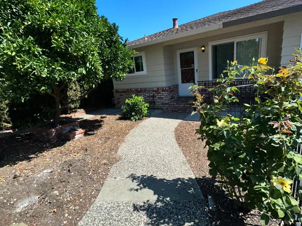 1437 Sierra St, Redwood City, CA 94061