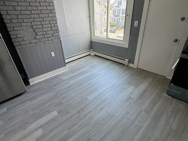 37 Arch St #2 — Photo 10