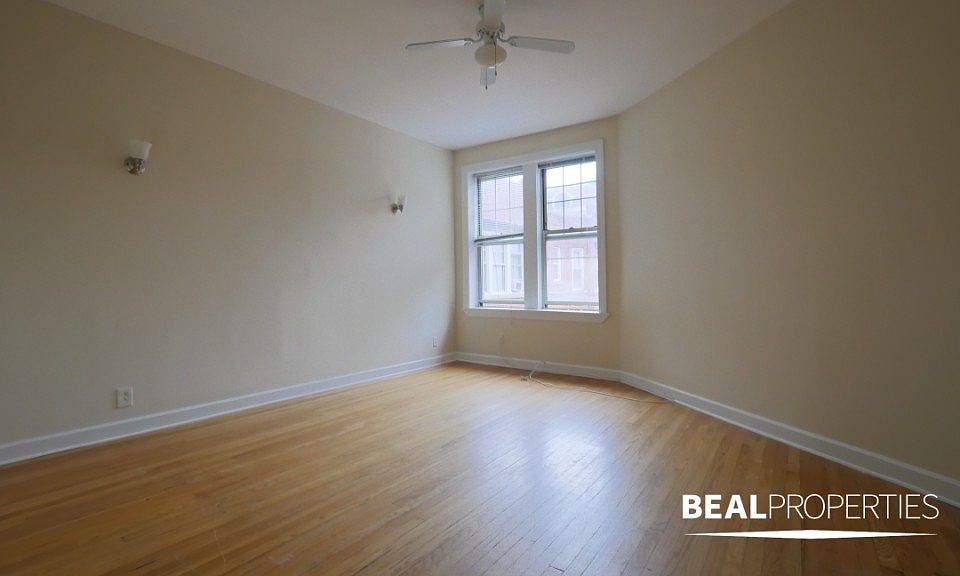 1st image of 556 W Aldine Ave #E3