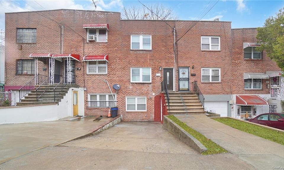 1135 East 229th Street