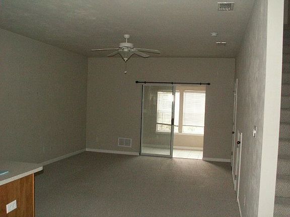 3rd image of 28 Old Courthouse Way #A