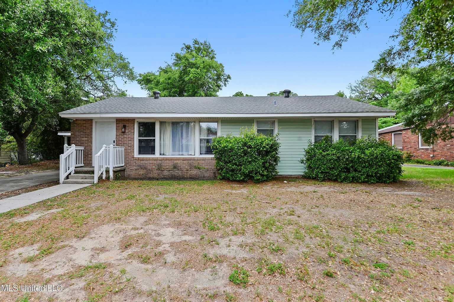 105 Hickory Ln, Bay Saint Louis MS - Owner Finance Home