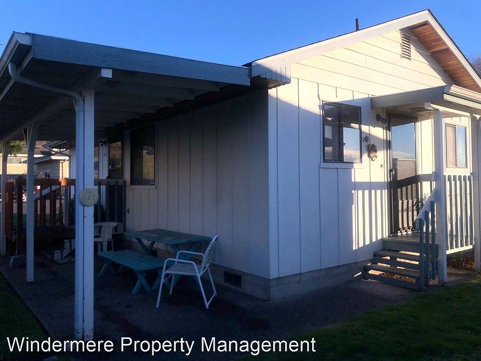 1st image of 659 NE Sommerseth St
