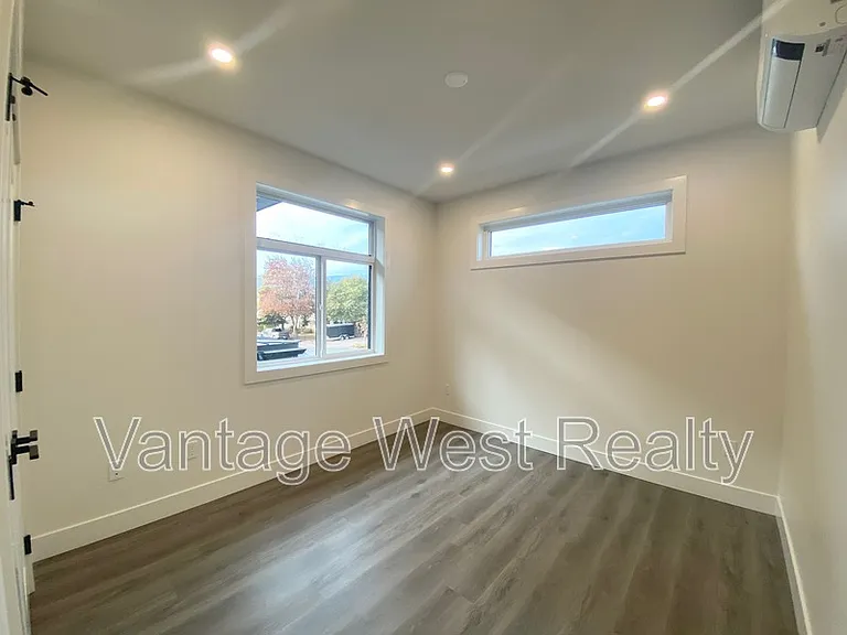 867 Morrison Ave #1 — Photo 23