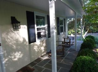 115 Petticoat Ln, Annandale, NJ 08801