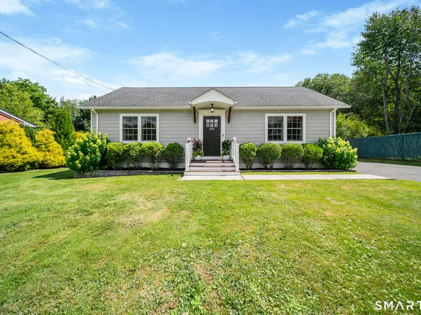3112 North Main Street, Waterbury, CT 06704