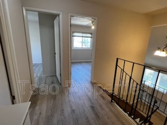 3rd image of 9425 Stanfield Ct