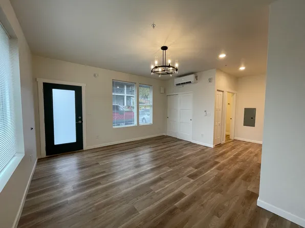 2522 N Regal St, Spokane, WA 99207