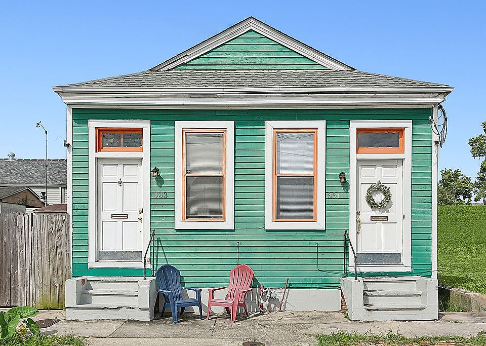 1st image of 331 Bouny St