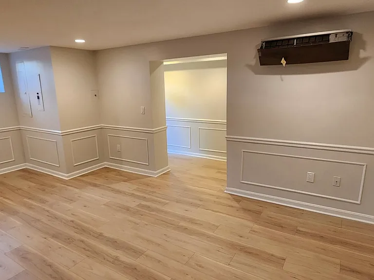 1758 Swann St NW #B — Photo 2