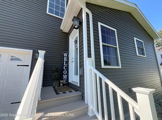 272 E Five Point Hwy, Charlotte, MI 48813