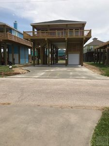 882 Townsend Dr, Crystal Beach, TX, 77650
