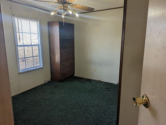 2nd image of 718 Old Tennessee Hwy