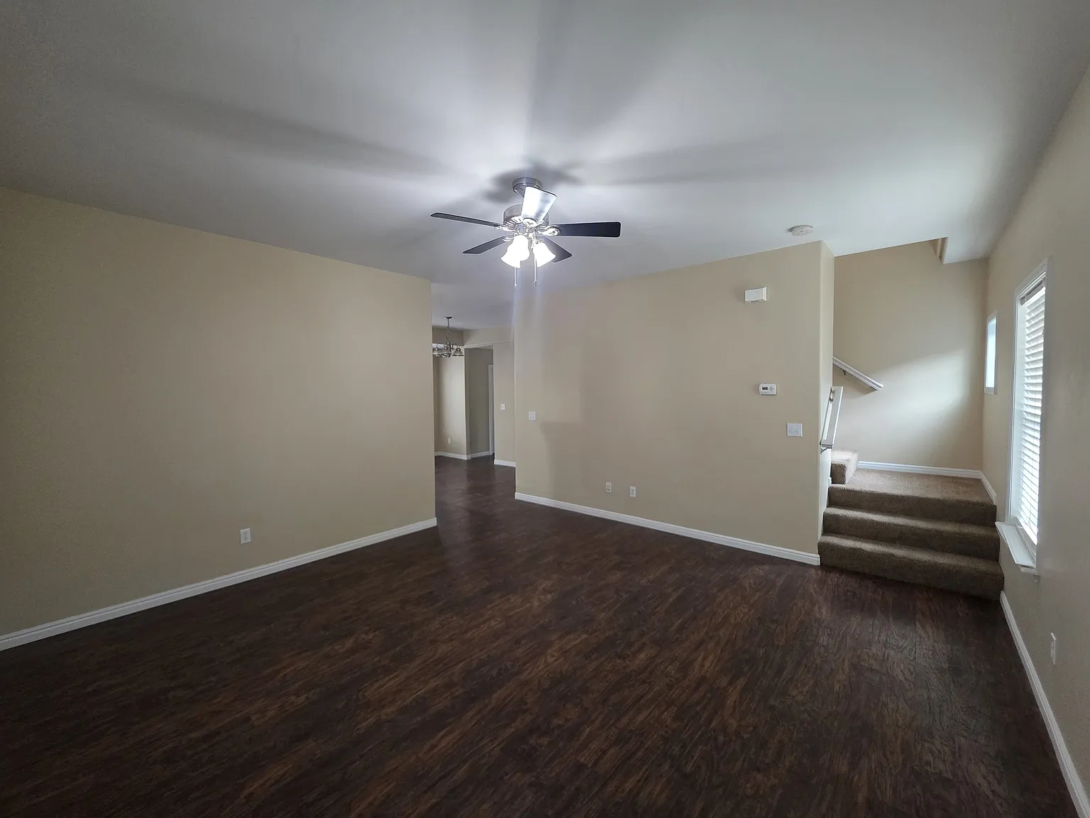 3 bed, 3.5 bath, 2228 sqft, $2,550 — Photo 4