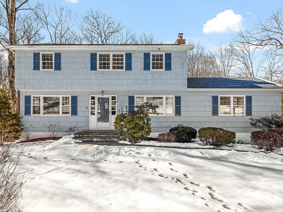 1st image of 9 Edgewood Drive