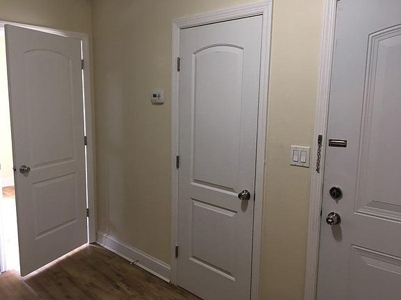 4th image of 15607 Sanford Ave APT 3C
