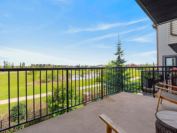 3rd image of 1075 Rosenthal Blvd NW #10