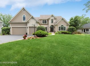 9575 Nicklaus Ln, Crystal Lake, IL 60014