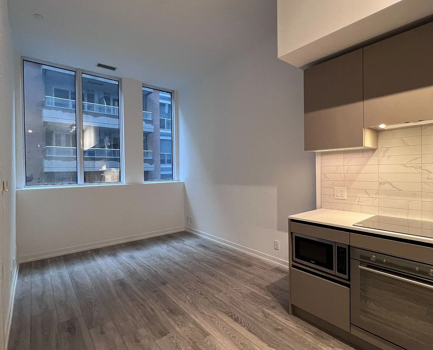 2 bed, $2,550 — Photo 3