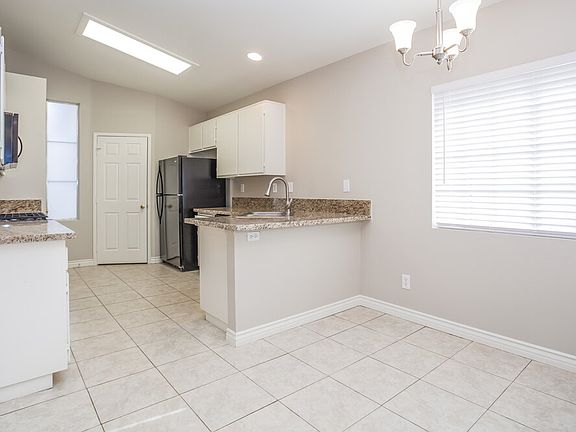3rd image of 5415 Moody Vista Ct